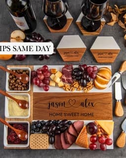 Personalized Serving Board for Couple, Marble Wood Cheese Board, Engraved Wedding Gift, Family Gift, Custom Charcuterie Board, New House